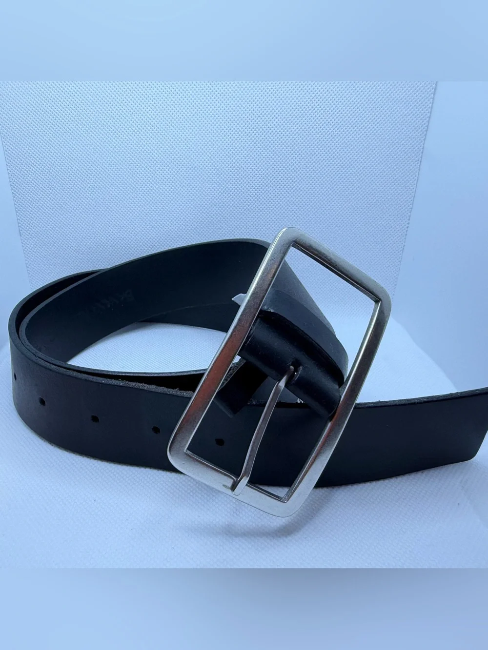 MEN'S BANANA REPUBLIC BLACK GENUINE LEATHER BELT SIZE 34 inches XS